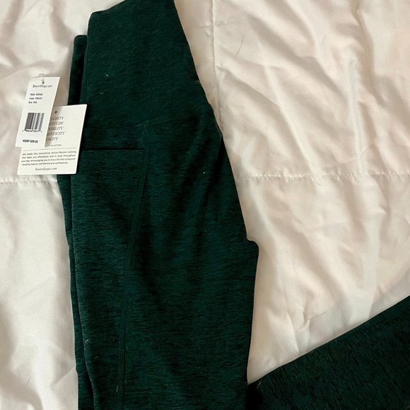 Beyond Yoga Spacedye Out Of Pocket High Waisted Midi Legging - Picture 1 of 3